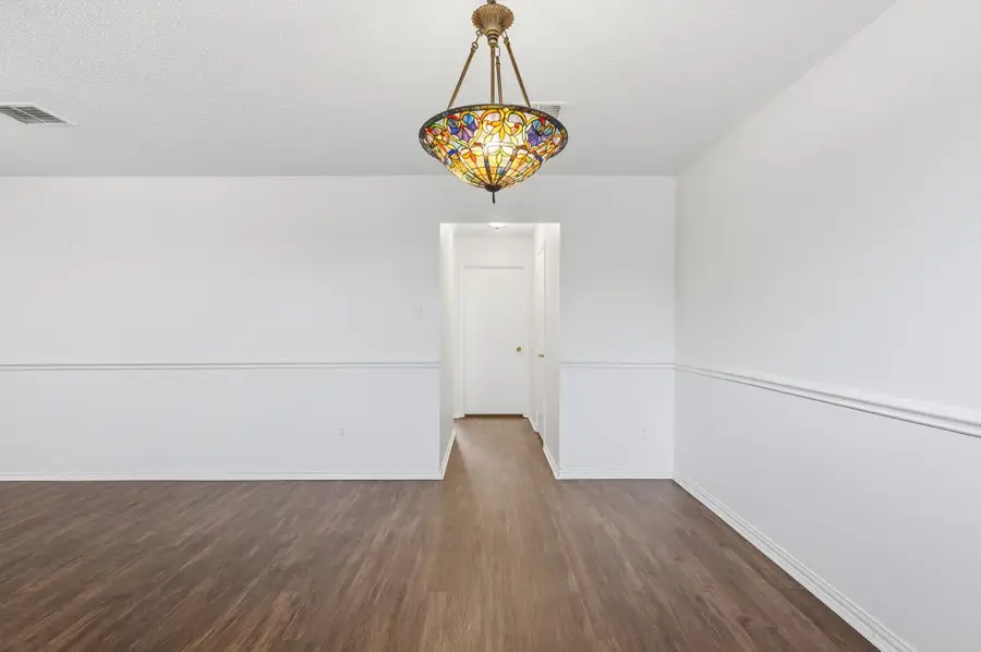205 Phlox Lane, Burleson, TX 76028 - Image #3