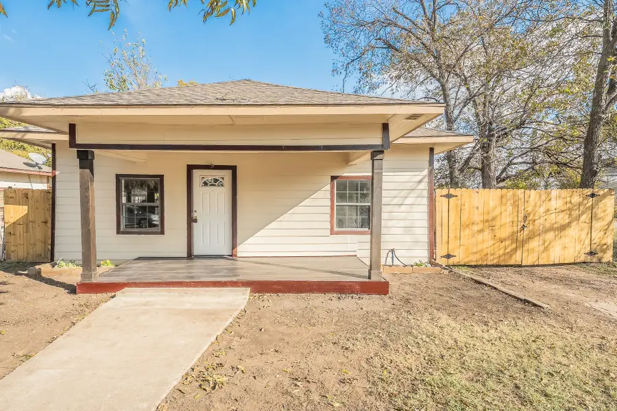 2141 S Jennings Avenue, Fort Worth, TX 76110 - Image #3