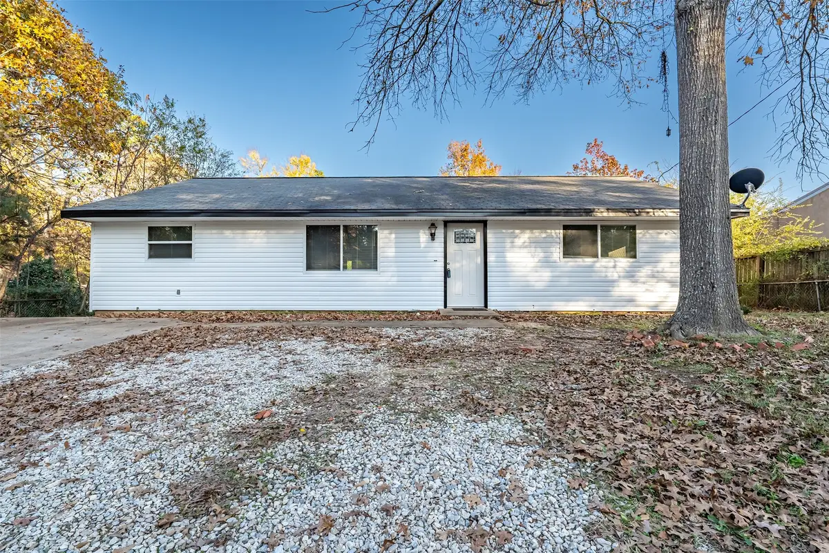 2300 Glenview, Tyler, TX 75701 - Image #1