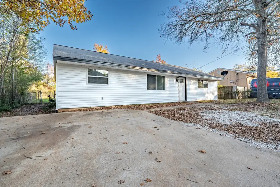 2300 Glenview, Tyler, TX 75701 - Image #2