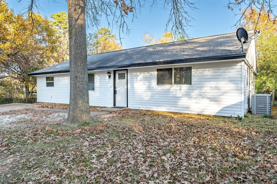 2300 Glenview, Tyler, TX 75701 - Image #3