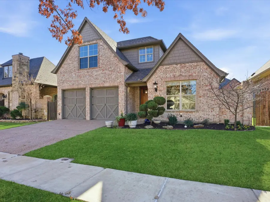 800 Silver Lake Drive, Keller, TX 76248 - #2