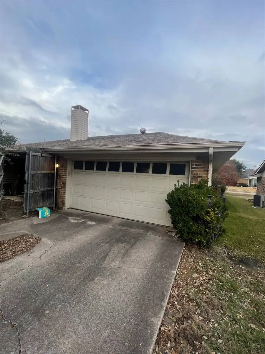 2008 Gardanne Lane, Carrollton, TX 75007 - Image #3