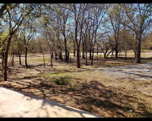 137 Buffalo Gap Drive, Bridgeport, TX 76426 - Image #1