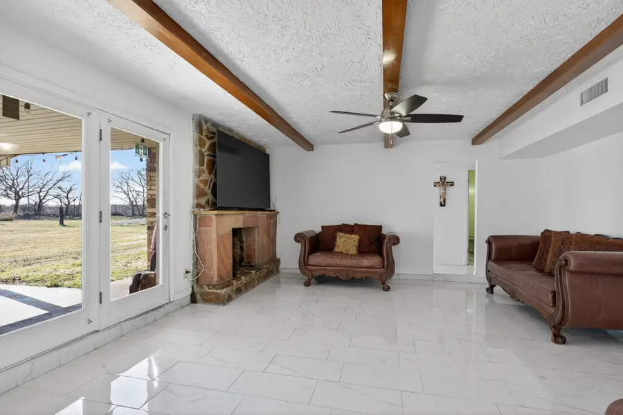 10569 Range Road, Justin, TX 76247 - Image #3