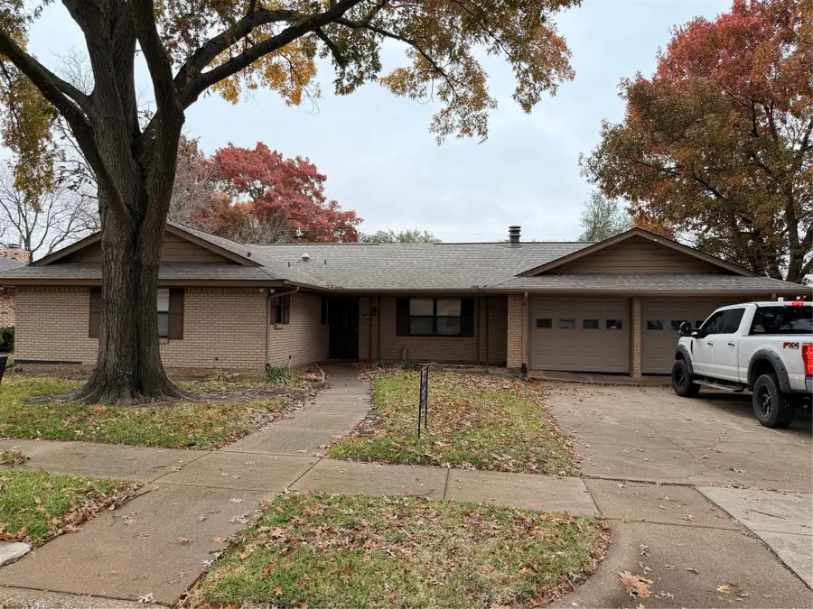 1202 Red Oak, Ennis, TX 75119 - Image #2