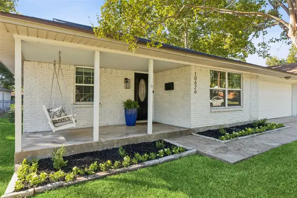 10626 Larchfield Lane, Dallas, TX 75238