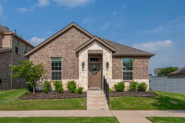 6017 Wildflower Way, Little Elm, TX 76227