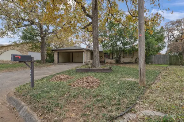 5711 Kingstree Court, Arlington, TX 76017