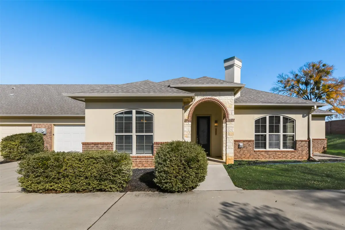 8841 Creek Run Road #403, Fort Worth, TX 76120 - Image #1