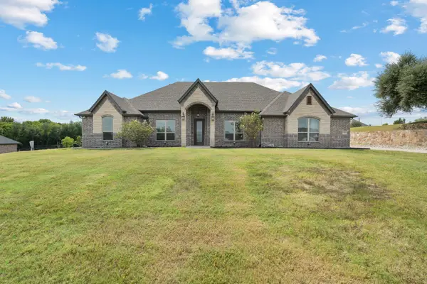 337 Kenyon Court, Granbury, TX 76049