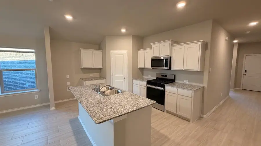 8445 Hollymead Lane, Fort Worth, TX 76131 - Image #2