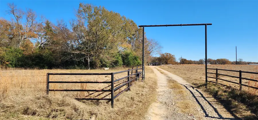 9960 County Road 2813, Eustace, TX 75124 - Image #3