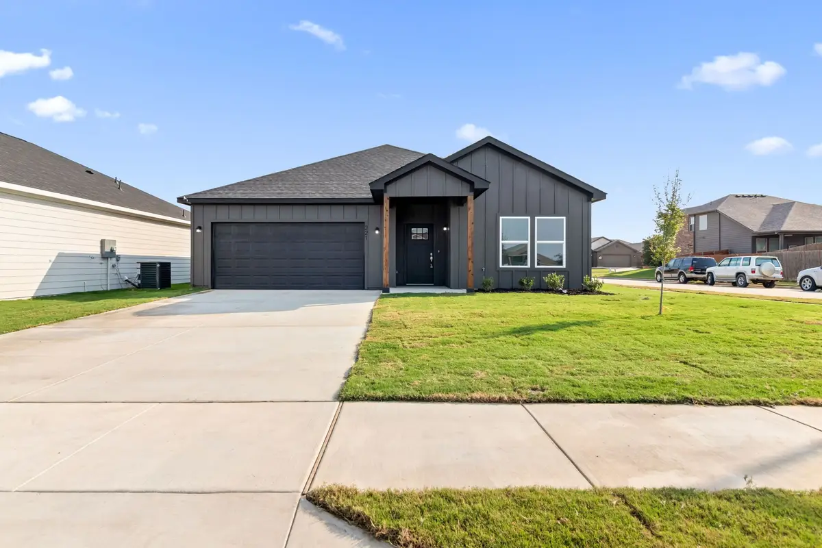 5030 Pinson Street, Fort Worth, TX 76105 - Image #1