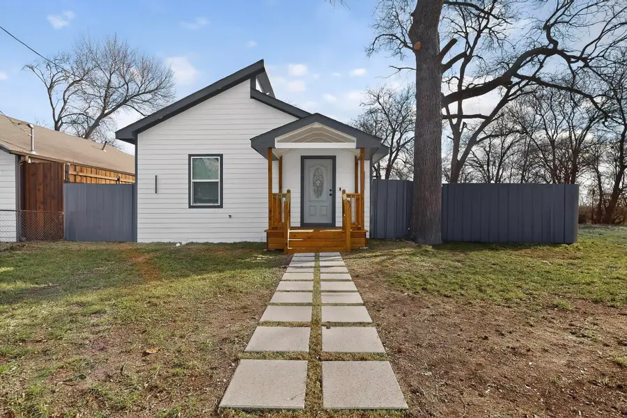 1502 Montague Avenue, Dallas, TX 75216 - Image #2
