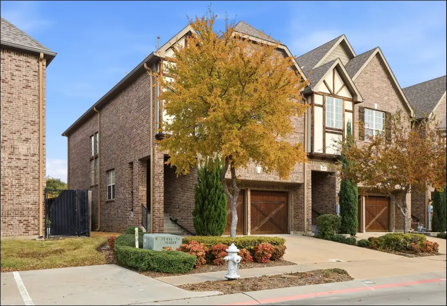 555 Waterloo Drive, Lewisville, TX 75067 - Image #2