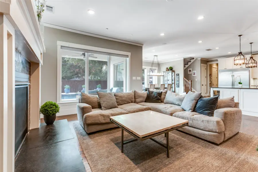 413 Ridge Crest Drive, Richardson, TX 75080 - Image #3