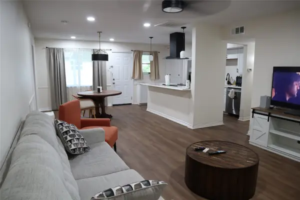 2642 Rose Wood Drive, Mesquite, TX 75150