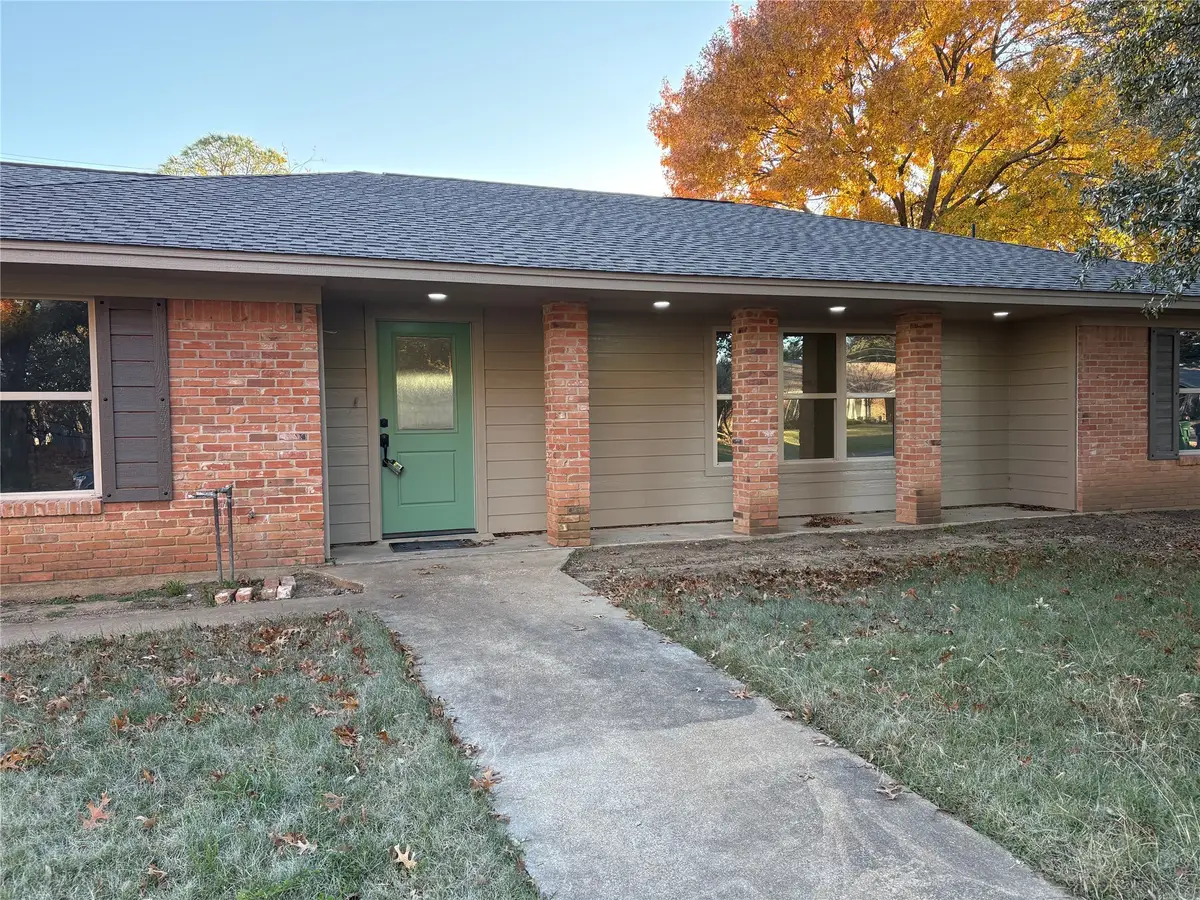 2303 Royal Acres Drive, Denton, TX 76209 - Image #1