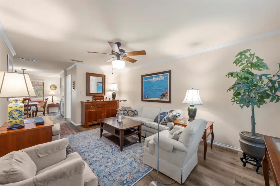 5032 Lake Shore Drive, Waco, TX 76710 - Image #3