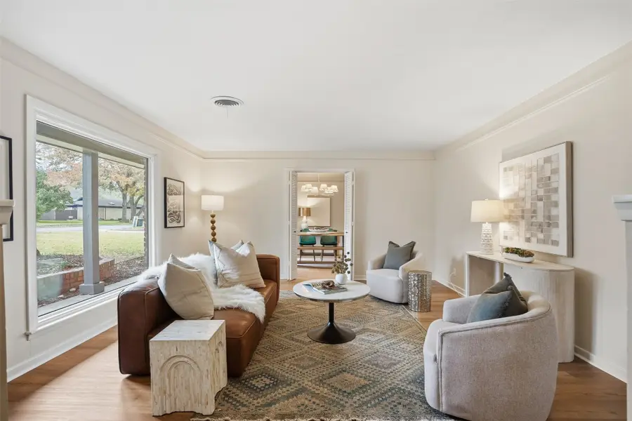 8625 Marys Creek Drive, Benbrook, TX 76116 - Image #2