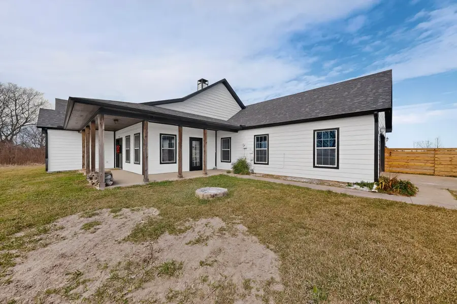 400 Vz County Road 4211, Ben Wheeler, TX 75754 - Image #2