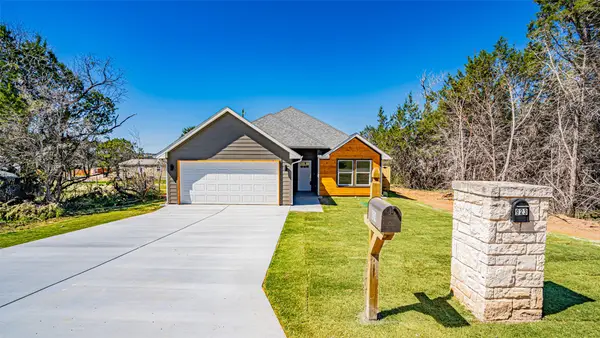 924 Bosque River Drive, Granbury, TX 76048