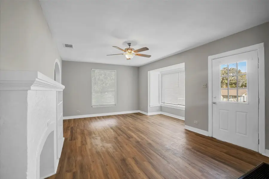 38 Vaughn Drive, Denison, TX 75020 - Image #3