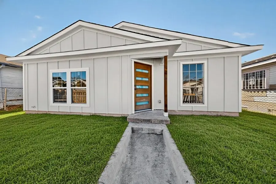 9918 Cedar Mountain Circle, Dallas, TX 75217 - Image #3