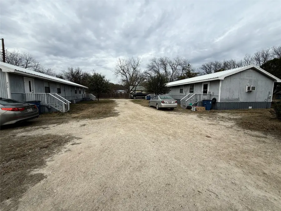 217 2nd Street, Cross Plains, TX 76443 - Image #2
