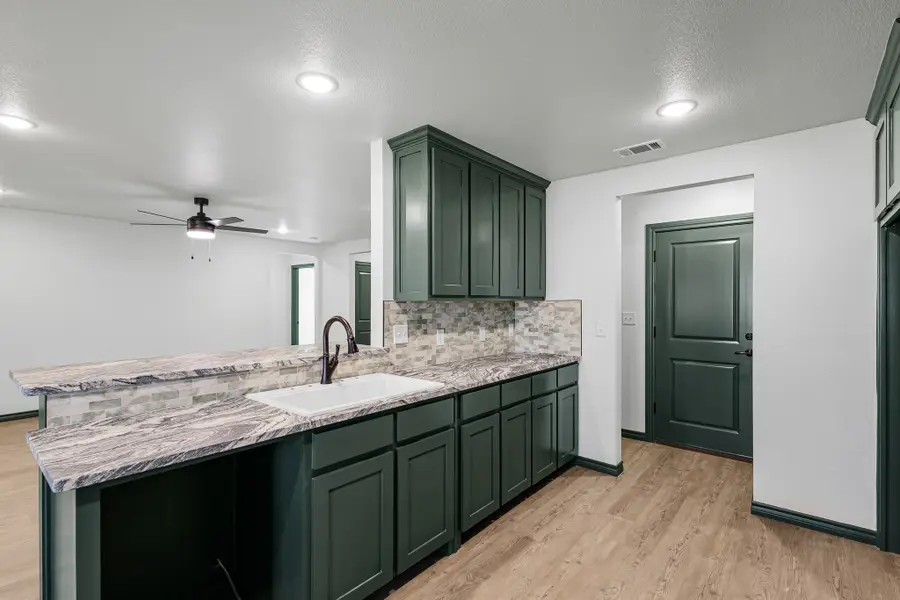 303 E Bois D Arc, Nocona, TX 76255 - Image #3