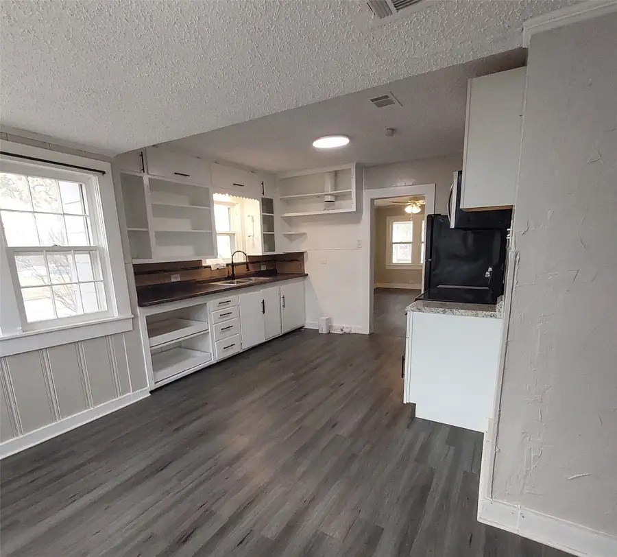 1130 W Shepherd Street, Denison, TX 75020 - Image #3