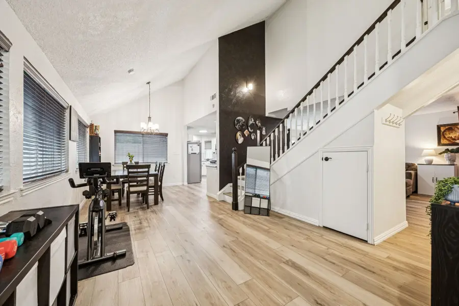 4913 Tree Top Lane, Garland, TX 75044 - Image #3