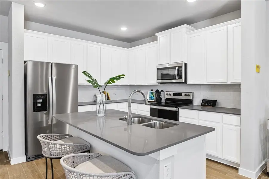 232 Wagon Spoke Way #17, Fort Worth, TX 76120 - Image #3