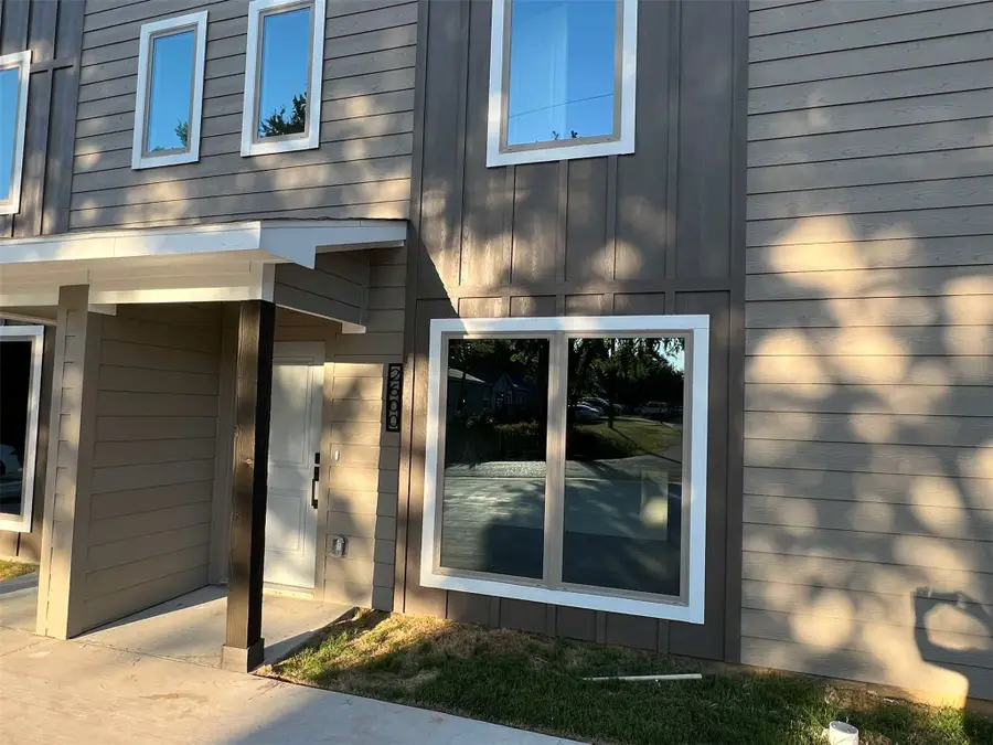 2526 S Fannin Avenue #2600, Denison, TX 75020 - Image #2