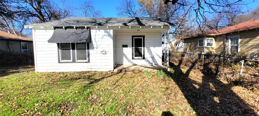 8112 Melrose Street E, White Settlement, TX 76108 - Image #2