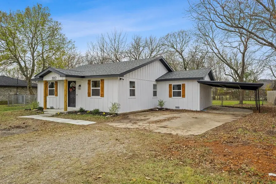 302 Suzanne Street, Palmer, TX 75152 - Image #3