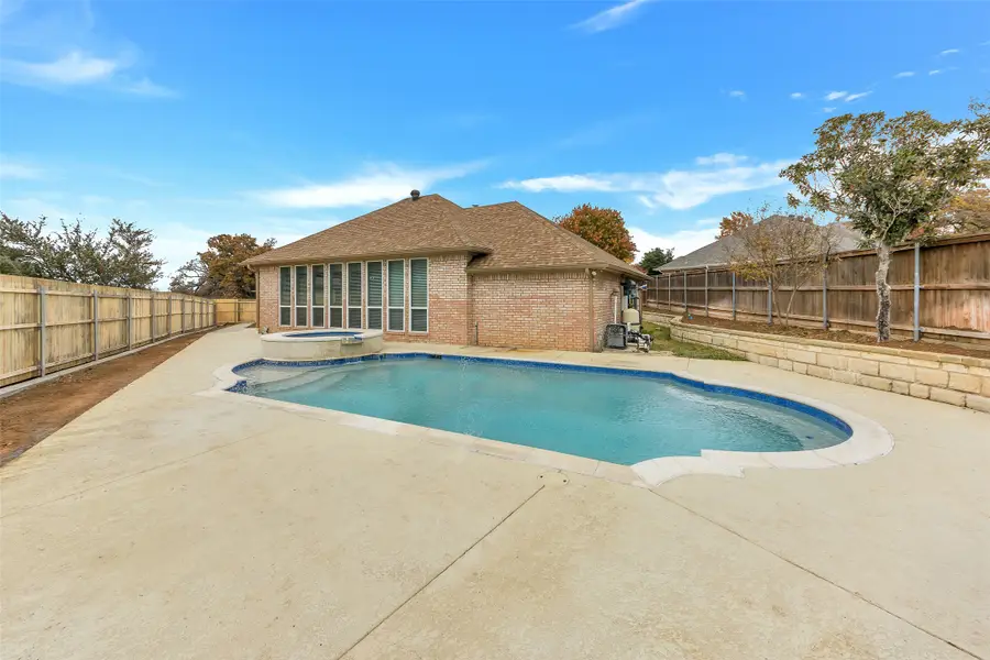 7747 Bridlewood Court, North Richland Hills, TX 76182 - Image #3