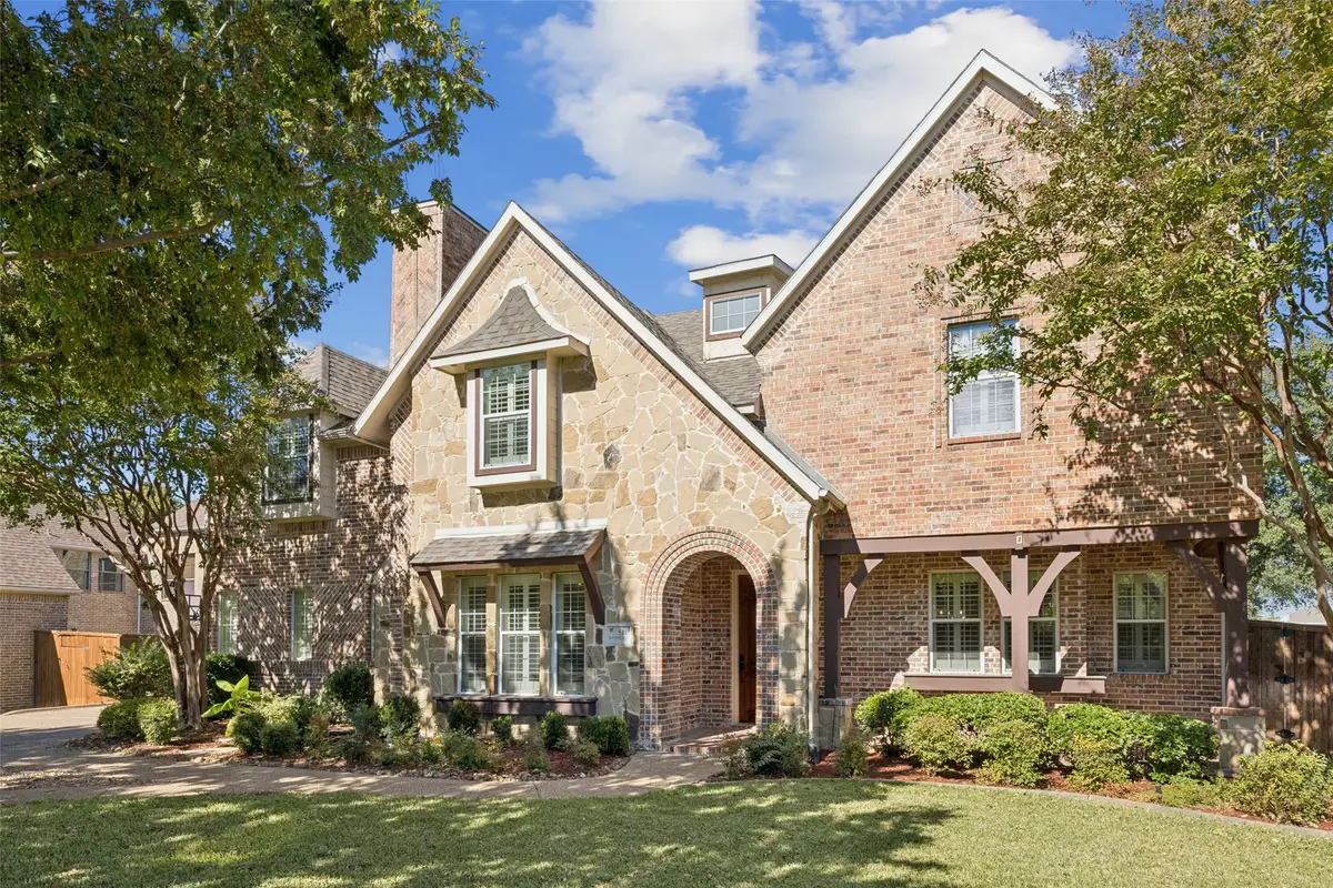 511 Mockingbird Drive, Murphy, TX 75094 - Image #1