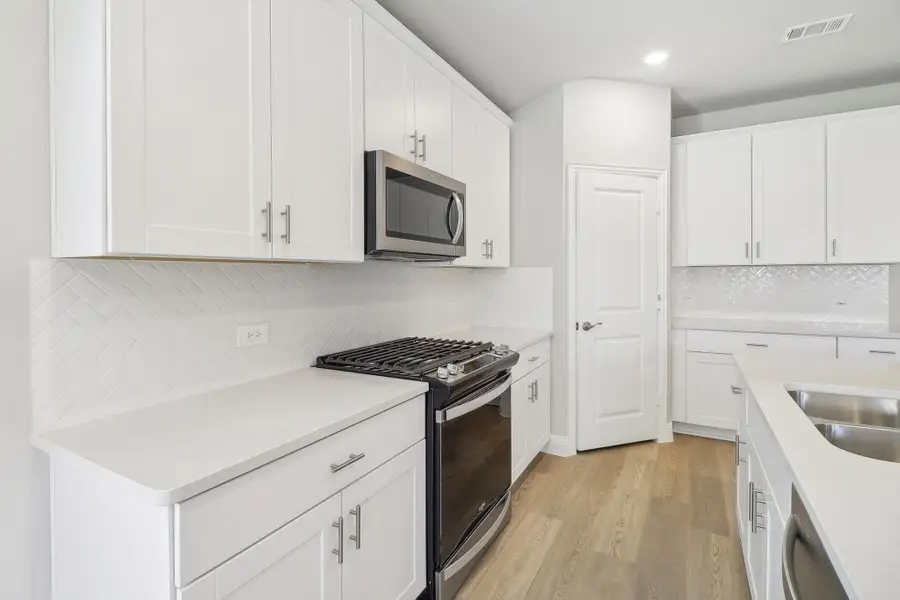 905 Buffalo Drive, McKinney, TX 75069 - Image #3