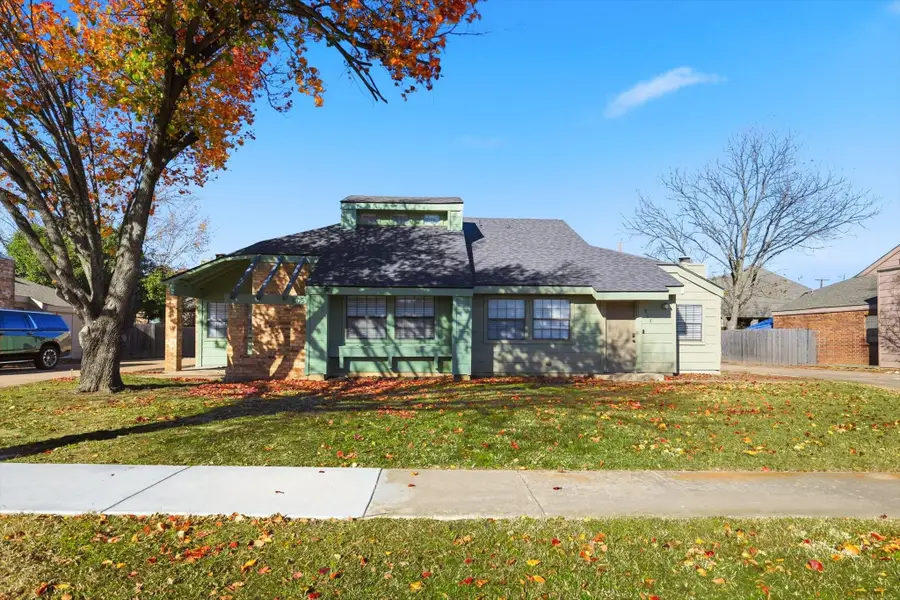 807 Windcrest Drive, Keller, TX 76248 - Image #2