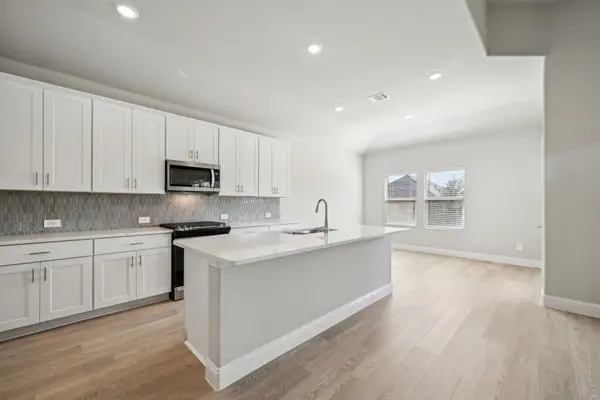 4026 Granbury Drive, Farmersville, TX 75442