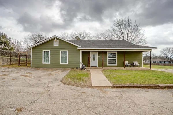 6260 Silver Creek Azle Road, Azle, TX 76020