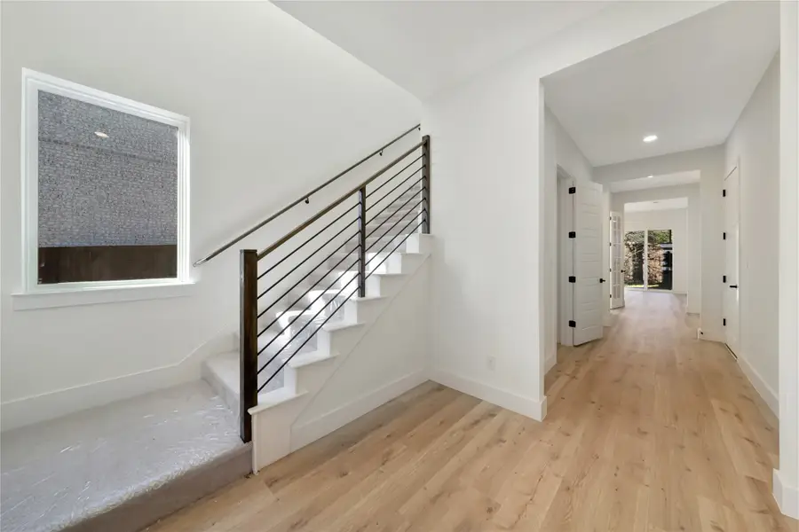 2150 Oak Haven Court, Garland, TX 75044 - Image #2