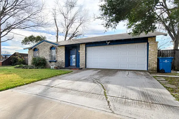 2512 Towerwood Drive, Carrollton, TX 75006