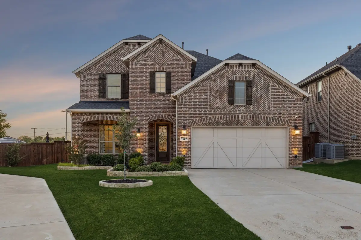 11354 Gable Circle, Justin Roanoke, TX 76262 - Image #1