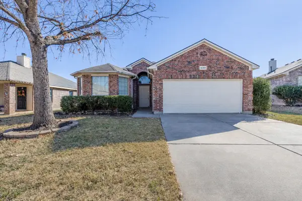 14308 Snaffle Bit Trail, Fort Worth, TX 76052