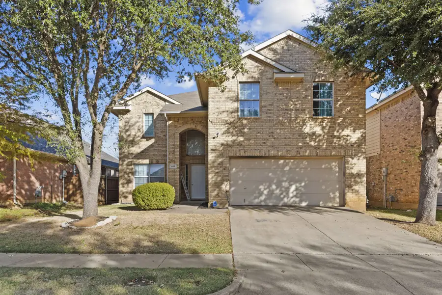 649 Nemitz Street, Crowley, TX 76036 - Image #2