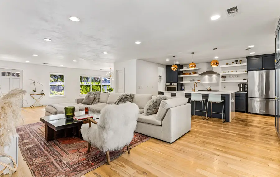 6145 Marquita Avenue, Dallas, TX 75214 - Image #3