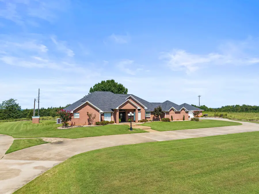 3673 County Road 4550, Mount Pleasant, TX 75455 - Image #3